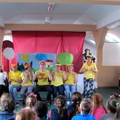 "Brzydkie Kaczątko" etiuda teatralna na podstawie baśni H.CH. Andersena  dla przyjaci&oacute;ł