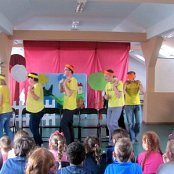 "Brzydkie Kaczątko" etiuda teatralna na podstawie baśni H.CH. Andersena  dla przyjaci&oacute;ł