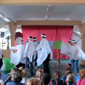 "Brzydkie Kaczątko" etiuda teatralna na podstawie baśni H.CH. Andersena  dla przyjaci&oacute;ł