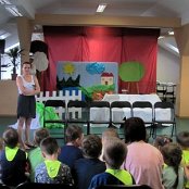 "Brzydkie Kaczątko" etiuda teatralna na podstawie baśni H.CH. Andersena  dla przyjaci&oacute;ł