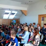 "Brzydkie Kaczątko" etiuda teatralna na podstawie baśni H.CH. Andersena  dla przyjaci&oacute;ł