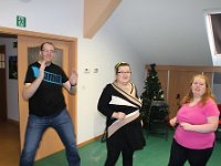 Image0113  ZIMOWE ZAJĘCIA FERYJNE - zabawy ruchowe i tańce przy rytmach disco