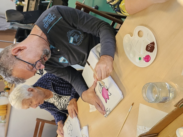 warsztaty malowania na bluzkach_13