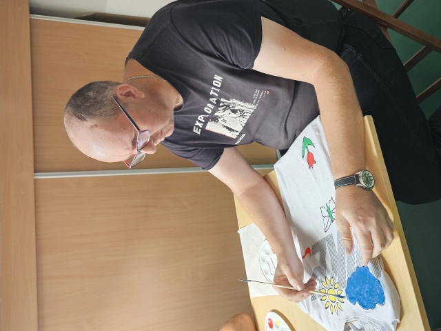 warsztaty malowania na bluzkach_56