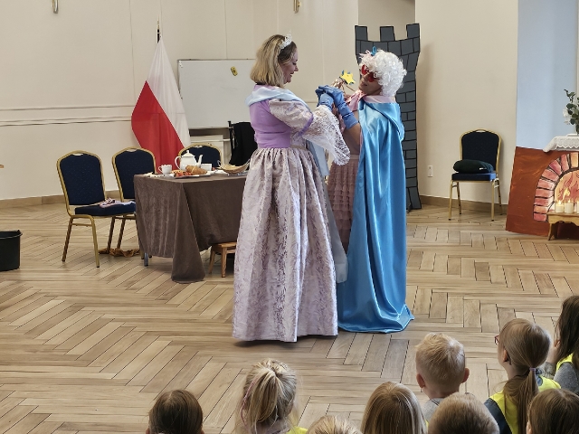 Przedstawienie Kopciuszek_3