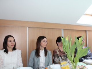 Uroczyste śniadanie wielkanocne_13