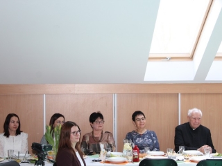 Uroczyste śniadanie wielkanocne_15