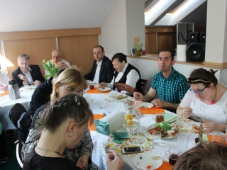 Uroczyste śniadanie wielkanocne_45