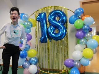 20.11.2023 Obchody 18 rocznicy powstania naszego Domu połączone z obchodami Dnia pracownika socjalnego_56