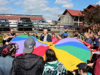 Zabawy z chustą animacyjną_10