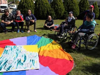 Zabawy z chustą animacyjną_19