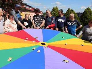 Zabawy z chustą animacyjną_29