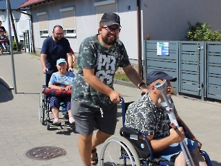 Spacer i zabawy na świeżym powietrzu_4