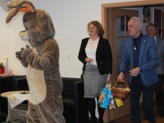 Śniadanie Wielkanocne, występ artystyczny, życzenia, modlitwa, poczęstunek_2