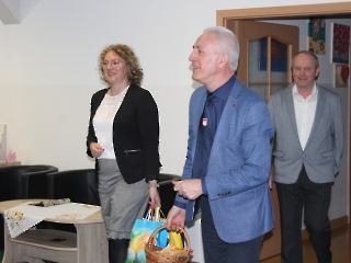 Śniadanie Wielkanocne, występ artystyczny, życzenia, modlitwa, poczęstunek_3