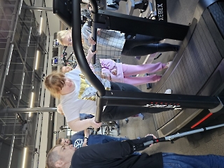 Wizyta w siłowni Weiss Gym_93